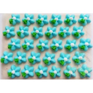 Cukrové květy modré s bílým středem  na platíčku 30ks Fagos